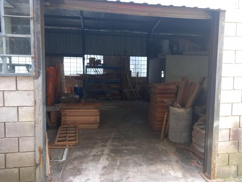 To Let commercial Property for Rent in Sidwell Eastern Cape